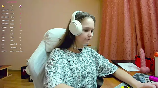 Snapshot of SharybbFace chatting on 11/08/25, 02:20 SharybbFace online show from 11/08/25, 02:20