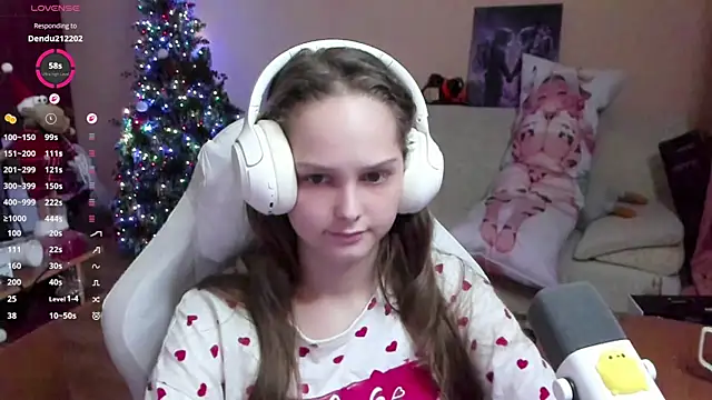 Snapshot of SharybbFace chatting on 12/16/25, 03:16 SharybbFace online show from 12/16/25, 03:16