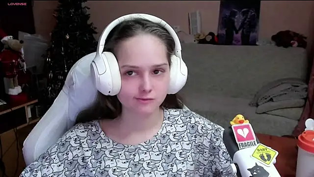 SharybbFace online show from 01/14/26, 03:15