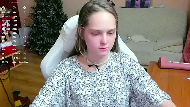 Snapshot of SharybbFace chatting on 11/25/25, 03:01 SharybbFace online show from 11/25/25, 03:01