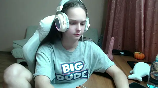 Snapshot of SharybbFace chatting on 10/09/25, 03:01 SharybbFace online show from 10/09/25, 03:01