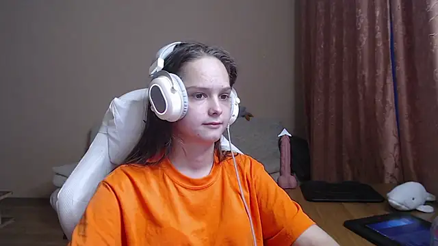 Snapshot of SharybbFace chatting on 10/01/25, 03:16 SharybbFace online show from 10/01/25, 03:16