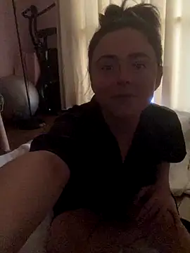 Mia Winters online show from 11/15/25, 02:54