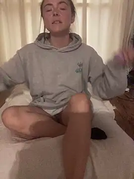 Mia Winters online show from 06/07/26, 08:03
