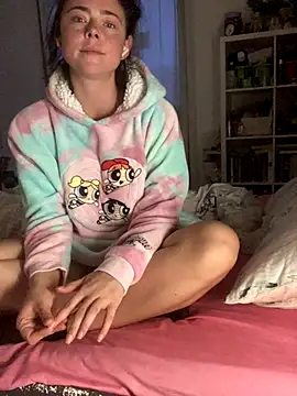 Mia Winters online show from 10/27/25, 05:25