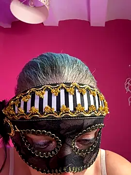 Rosabraguitas online show from 10/21/25, 08:08