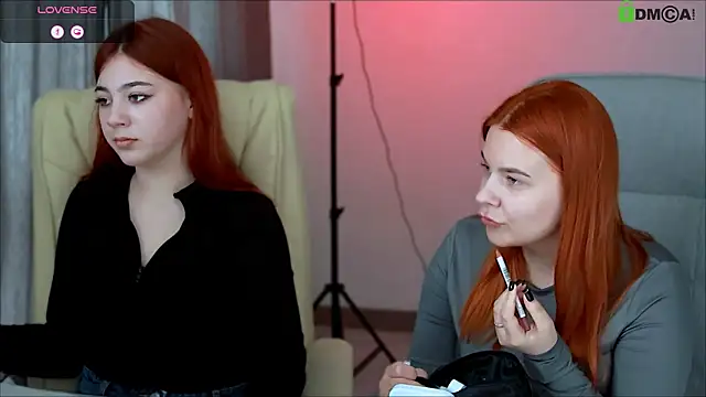 red  dizzy online show from 04/09/26, 12:33