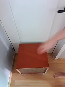 2rion online show from 10/05/25, 01:51