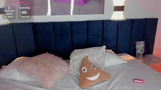 SharonLovee online show from 02/21/26, 10:45