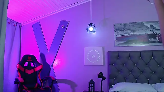 Snapshot of Sabriinaa_Foxx chatting on 11/07/25, 03:05 Sabriinaa Foxx online show from 11/07/25, 03:05