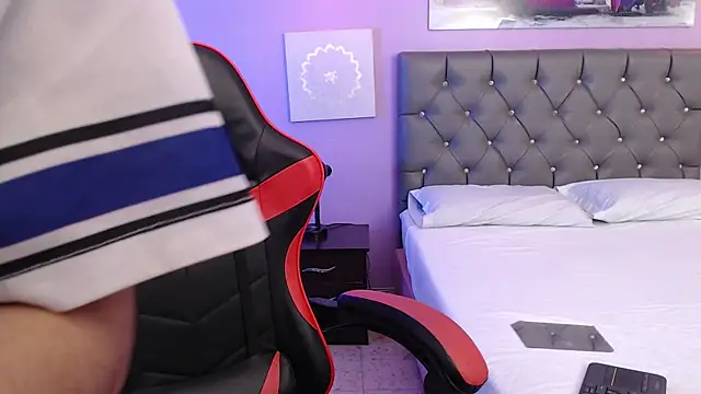 Snapshot of Sabriinaa_Foxx chatting on 11/25/25, 03:45 Sabriinaa Foxx online show from 11/25/25, 03:45