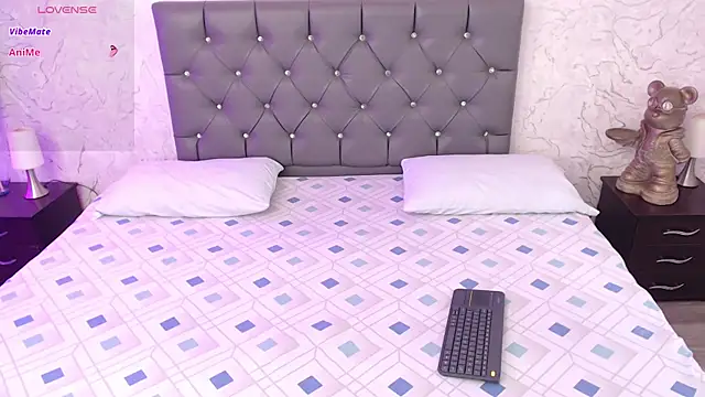 Sabriinaa Foxx online show from 01/12/26, 12:23