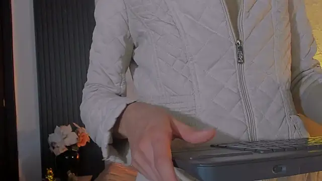 joselin rouse online show from 10/14/25, 11:55