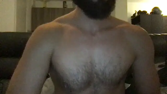 Snapshot of flambeur93 chatting on 11/17/25, 02:37 flambeur93 online show from 11/17/25, 02:37