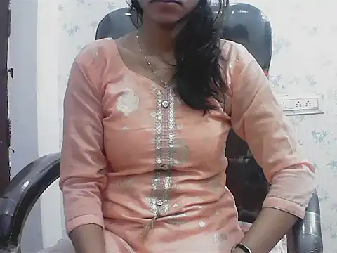 short girl  online show from 03/30/26, 04:30