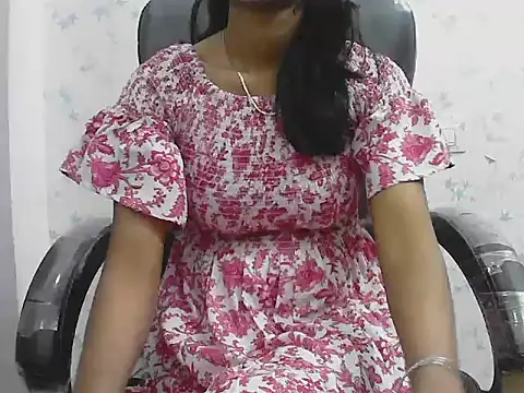 short girl  online show from 03/27/26, 04:41