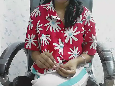 short girl  online show from 03/22/26, 04:41