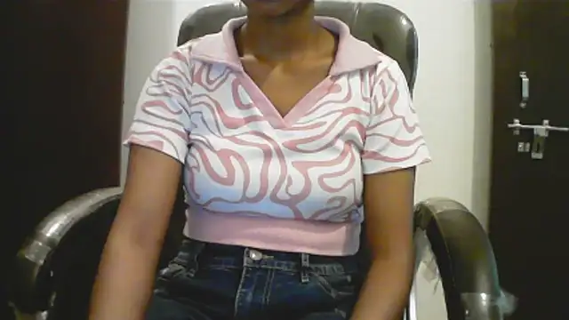 short girl  online show from 05/14/26, 04:26
