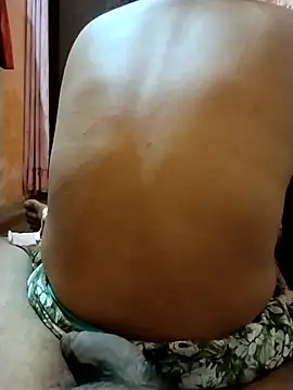 Snapshot of monarani5986 chatting on 11/08/25, 03:26 monarani5986 online show from 11/08/25, 03:26