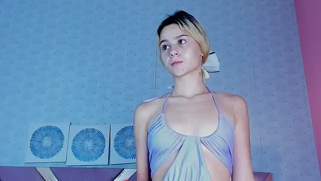 ChloeLaurentt online show from 11/30/25, 01:23