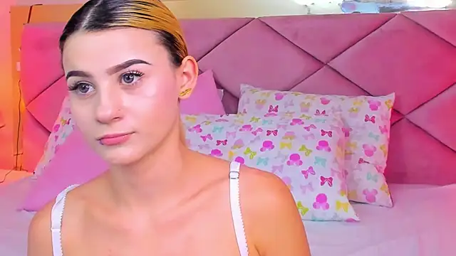 ChloeLaurentt online show from 03/13/26, 08:36