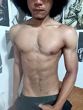 Snapshot of Sexyquerubin chatting on 09/18/25, 01:14 Sexyquerubin online show from 09/18/25, 01:14