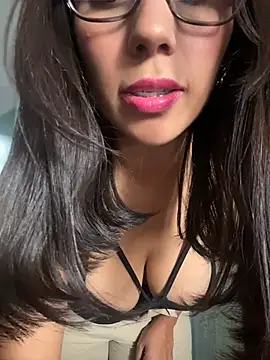 Nicol X online show from 05/19/26, 03:30