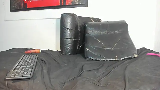 valeriapinkxx online show from 03/19/26, 02:06