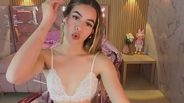 lilith4 s online show from 02/04/26, 11:11