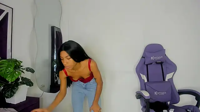 angelkyraasm online show from 11/16/25, 12:54