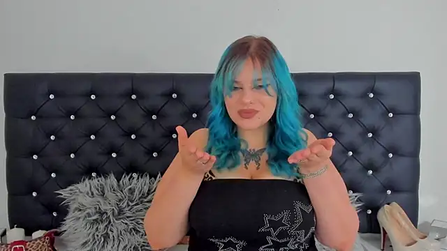 LunaWetPussy online show from 04/20/26, 03:46