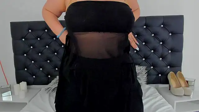 LunaWetPussy online show from 05/14/26, 04:04