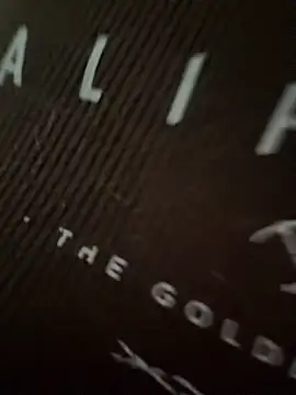 Isabella-Teen online show from 04/17/26, 10:51