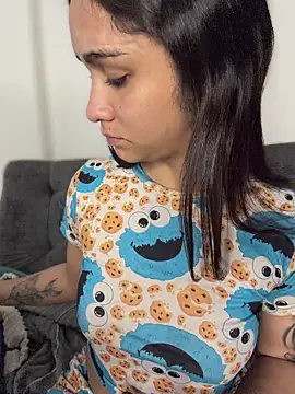 Isabella-Teen online show from 01/08/26, 02:17