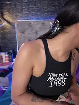 Isabella-Teen online show from 10/23/25, 02:10