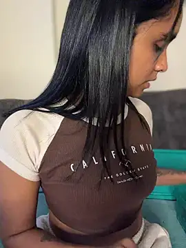 Isabella-Teen online show from 03/24/26, 01:49