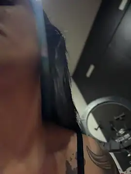 Isabella-Teen online show from 03/25/26, 02:01