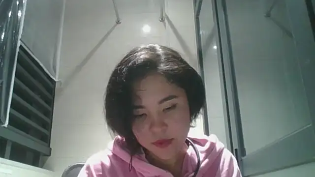 JennyCarpenter online show from 11/05/25, 12:30