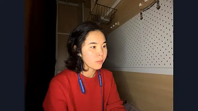 JennyCarpenter online show from 04/23/26, 05:14