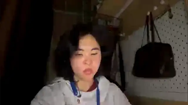 JennyCarpenter online show from 04/29/26, 05:33