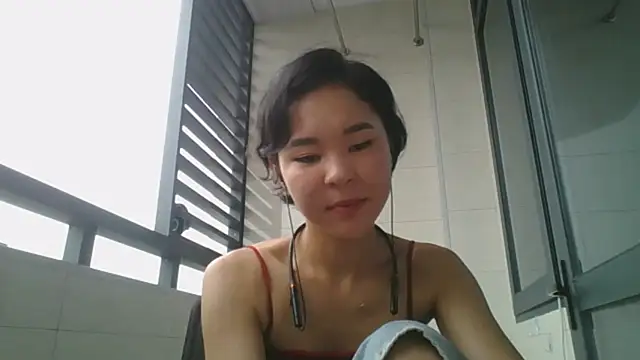 JennyCarpenter online show from 10/04/25, 12:01