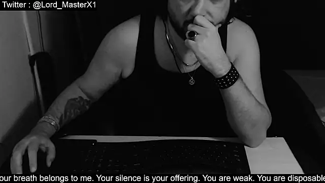 Snapshot of Lord_MasterX chatting on 01/10/26, 09:21 Lord MasterX online show from 01/10/26, 09:21