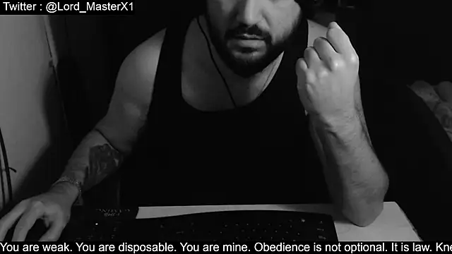 Snapshot of Lord_MasterX chatting on 10/05/25, 02:13 Lord MasterX online show from 10/05/25, 02:13