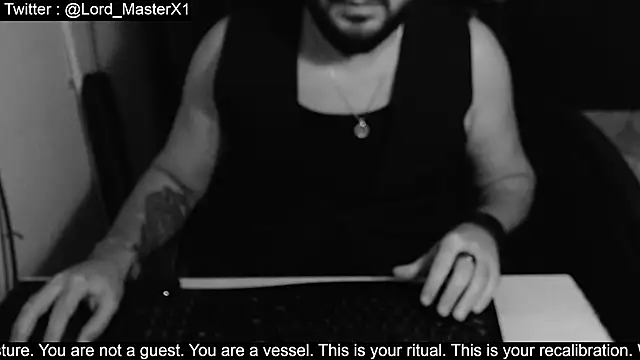 Snapshot of Lord_MasterX chatting on 10/17/25, 02:15 Lord MasterX online show from 10/17/25, 02:15