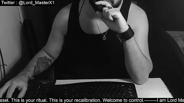 Snapshot of Lord_MasterX chatting on 10/06/25, 02:13 Lord MasterX online show from 10/06/25, 02:13