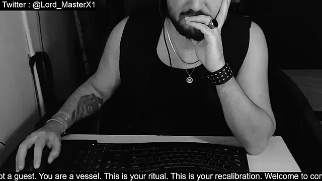 Snapshot of Lord_MasterX chatting on 01/19/26, 12:25 Lord MasterX online show from 01/19/26, 12:25