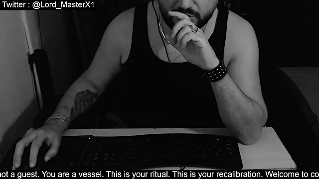 Snapshot of Lord_MasterX chatting on 02/10/26, 09:14 Lord MasterX online show from 02/10/26, 09:14