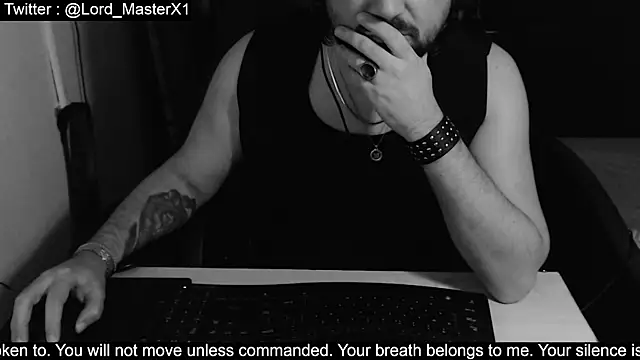 Snapshot of Lord_MasterX chatting on 01/16/26, 08:46 Lord MasterX online show from 01/16/26, 08:46