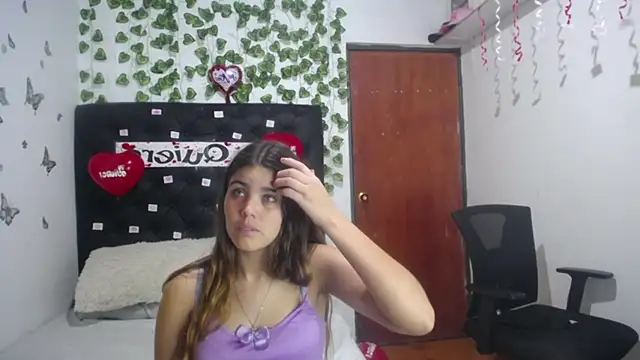 Snapshot of isabel_09 chatting on 02/14/26, 03:18 isabel 09 online show from 02/14/26, 03:18