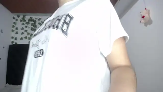 isabel 09 online show from 03/16/26, 06:43